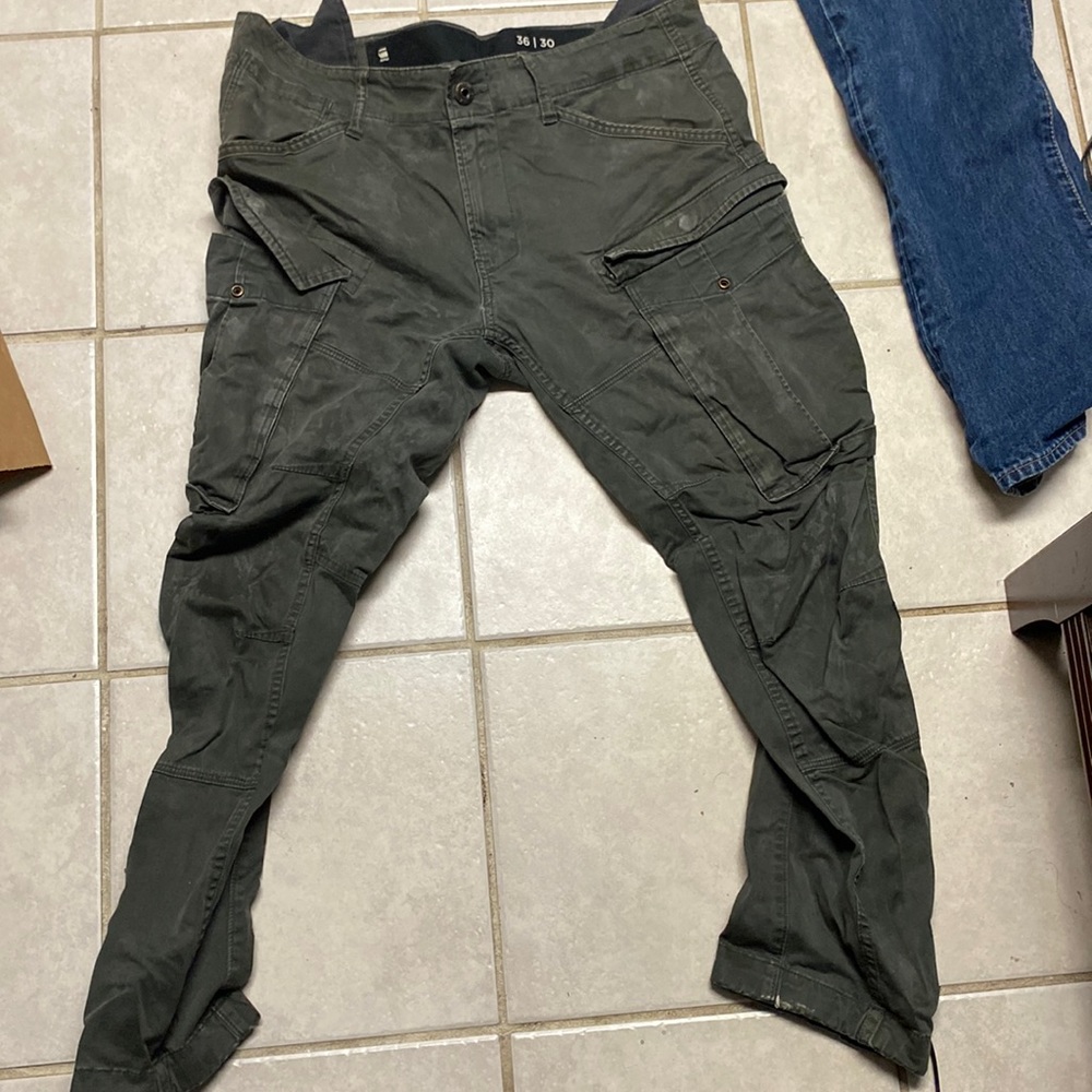 Distress g-star cargo pants olive green , 36x30 but runs long